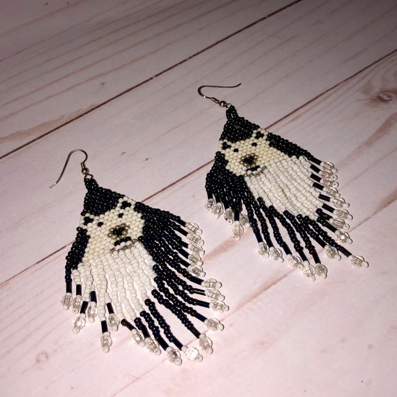 Jewelry - Beaded earrings